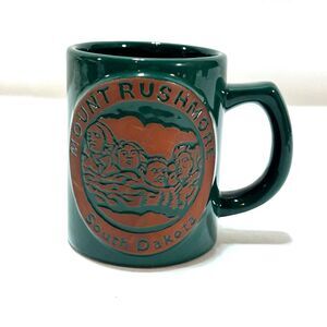 Mount Rushmore South Dakota Mug Coffee Tea Green Destination